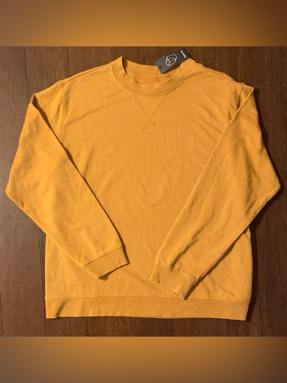 Original Use   Men's Big&Tall Gold Long Sleeve Crewneck Sweatshirt NWT 
SZ: XXL
